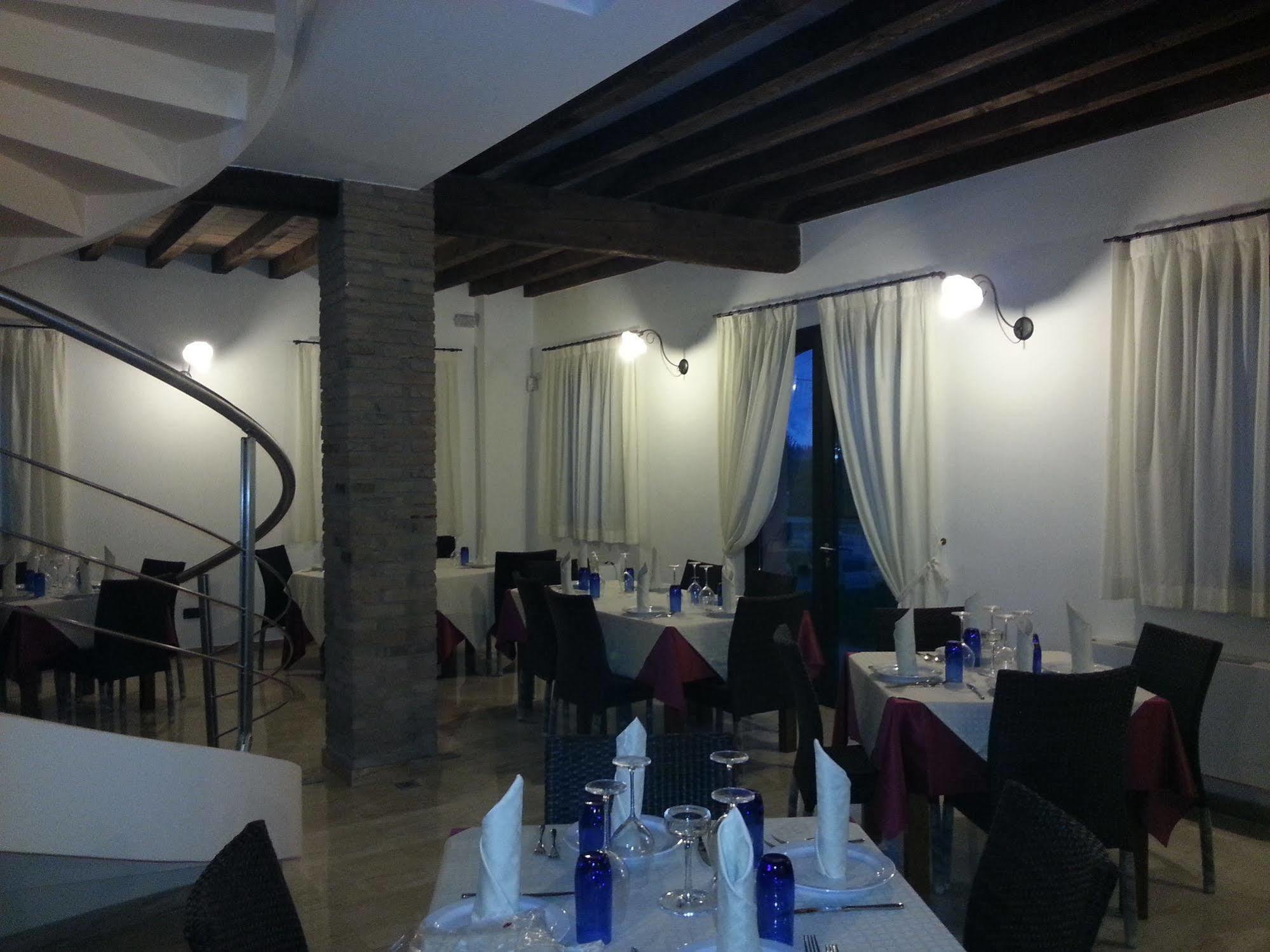 Hotel Hyknusa Ρέτζιο Εμίλια Εξωτερικό φωτογραφία
