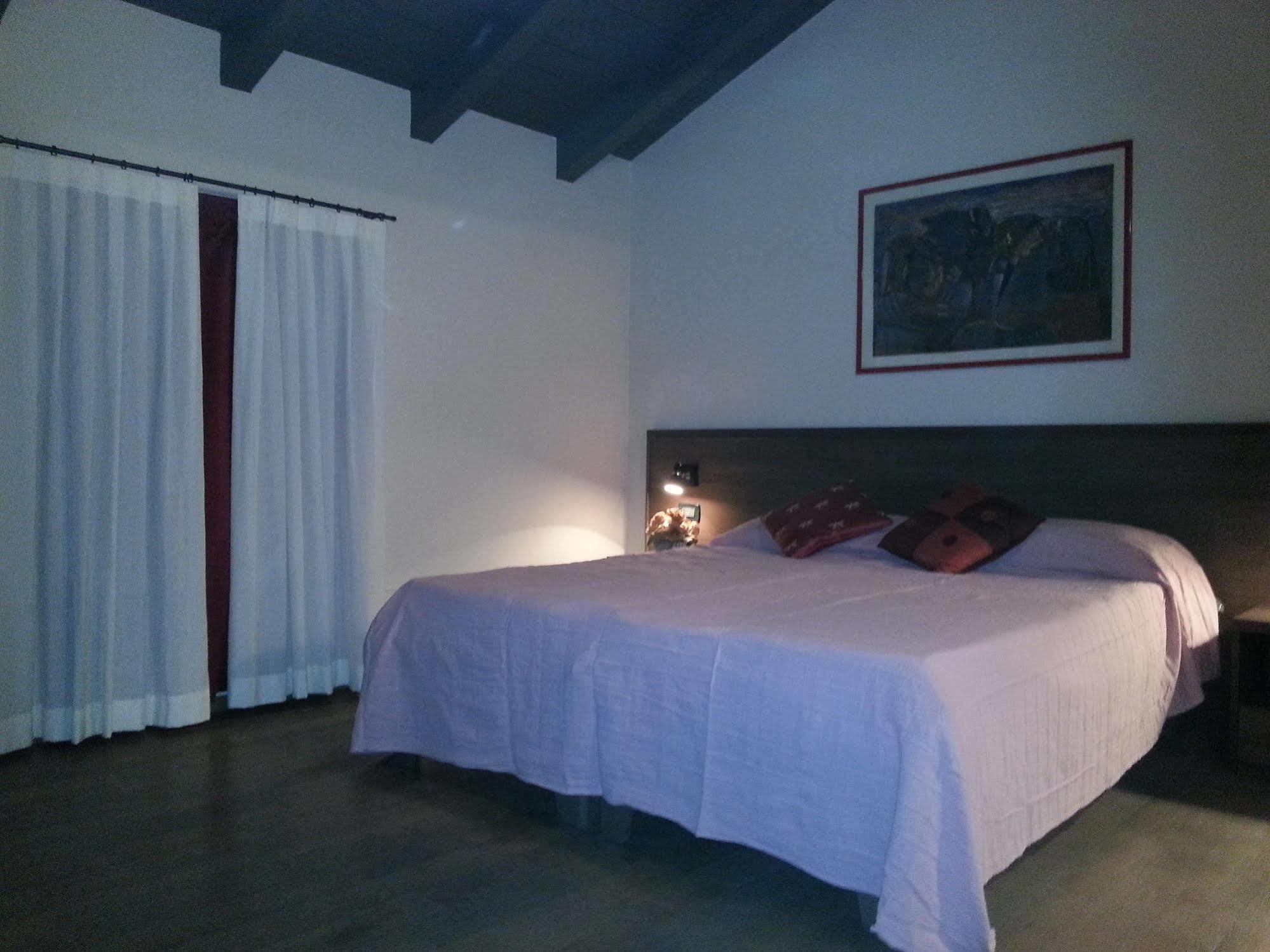 Hotel Hyknusa Ρέτζιο Εμίλια Εξωτερικό φωτογραφία